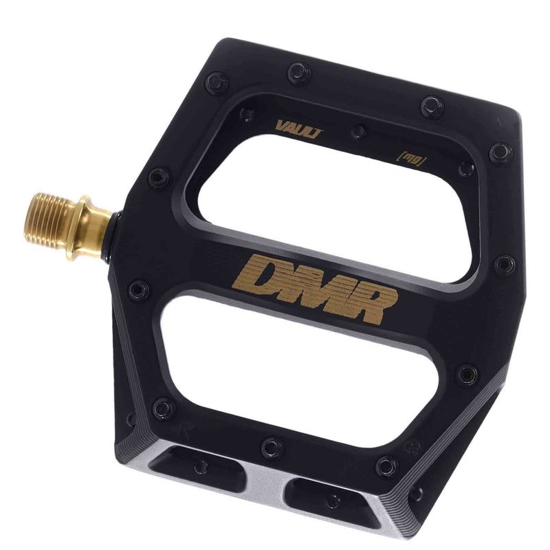 Load image into Gallery viewer, DMR Vault Mag SL Ti Pedals, 9/16" - Black/Gold