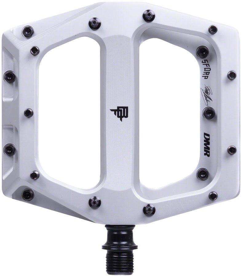 Load image into Gallery viewer, DMR Vault Brendog pedals, 9/16" - ice