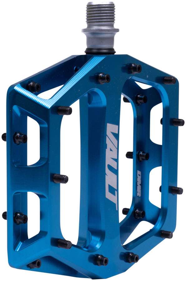 Load image into Gallery viewer, DMR Vault pedals, 9/16" - super blue