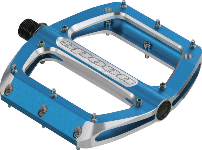 Load image into Gallery viewer, Spank Spoon Large (110mm) Pedals Blue