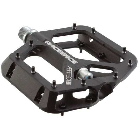 Load image into Gallery viewer, Race Face Aeffect Platform Pedals 9/16 Black