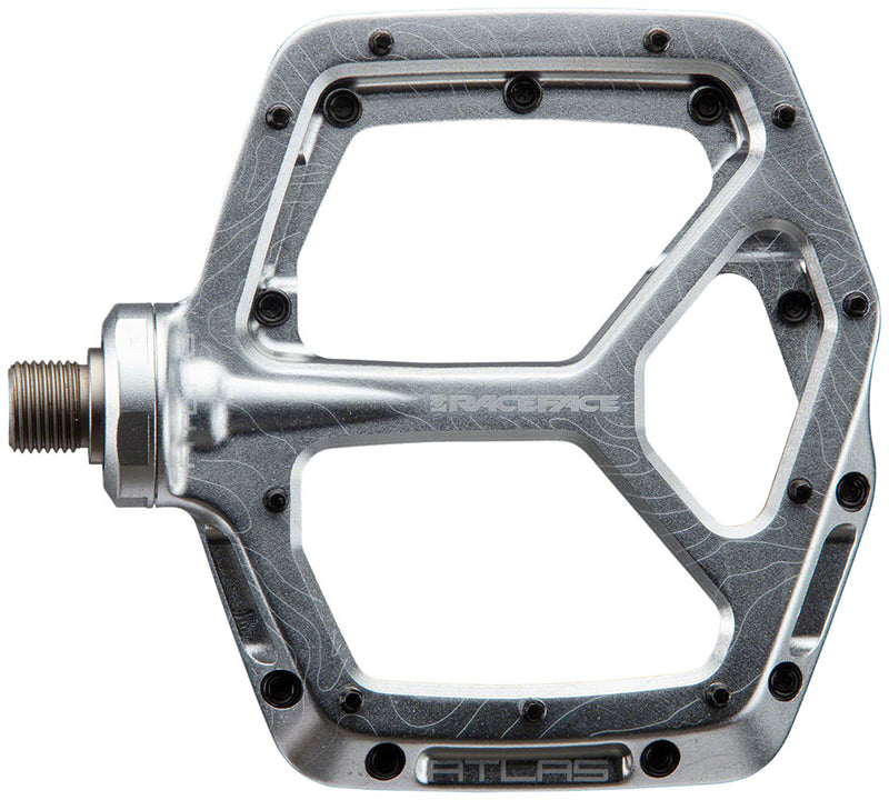 Load image into Gallery viewer, Race Face Atlas Pedals - Platform, Aluminum, 9/16&quot;, Silver

