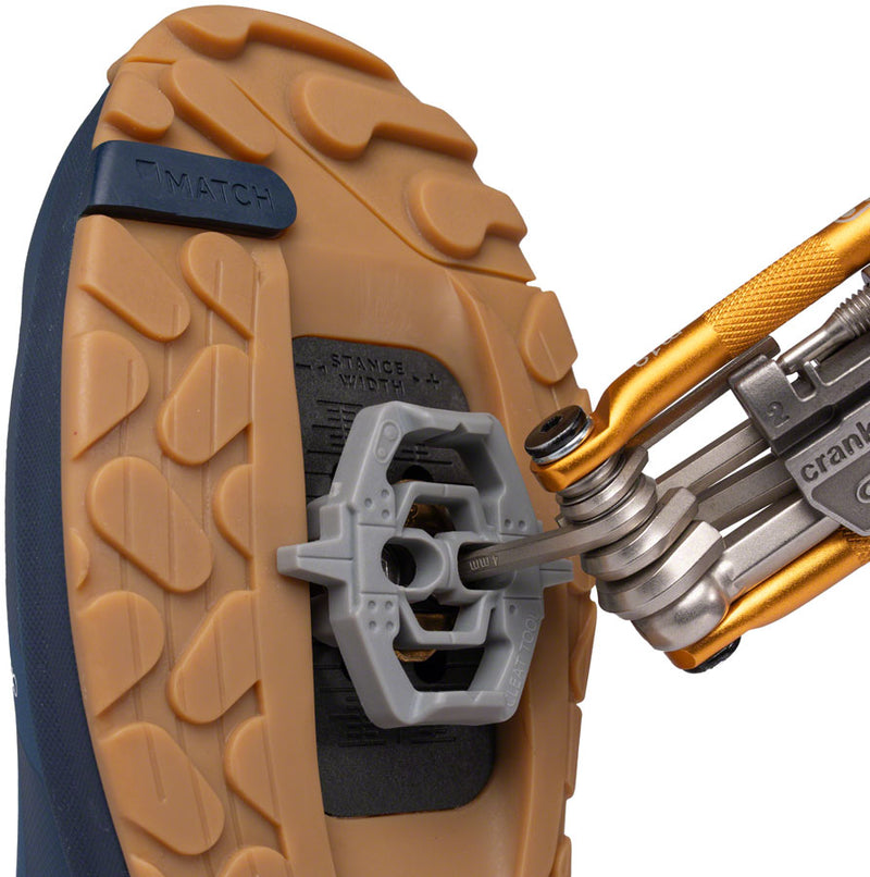Load image into Gallery viewer, Crankbrothers Cleat Tool - Gray
