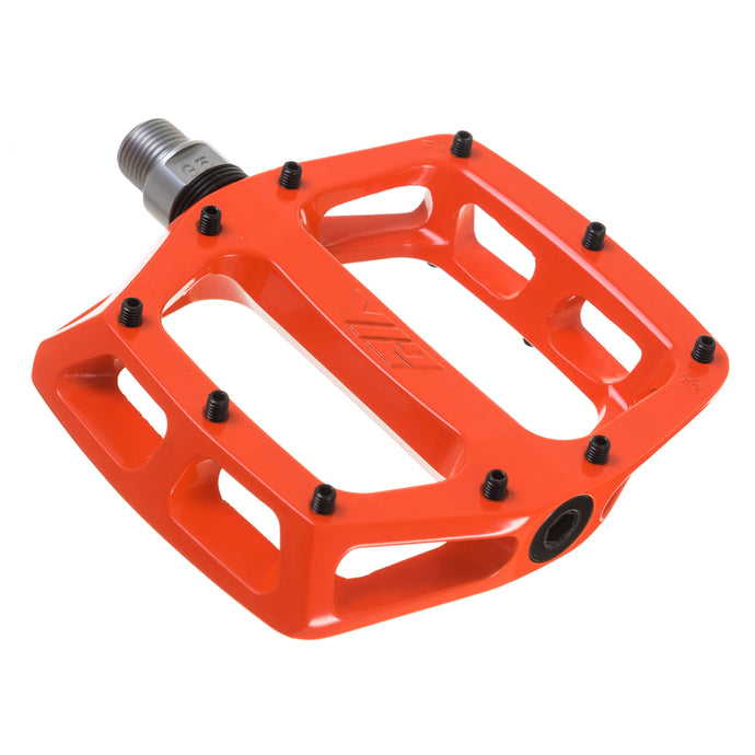 DMR V-12 Pedals, 9/16